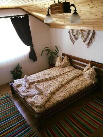 Фото номера Трехместный номер с собственной ванной комнатой Гостевой дом Cabana Carolina г. Laz 2