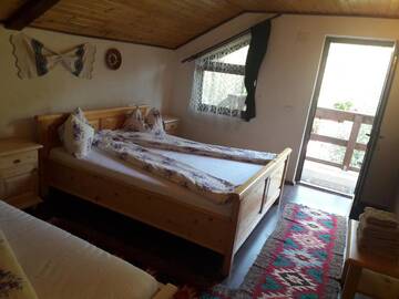 Фото номера Трехместный номер с собственной ванной комнатой Гостевой дом Cabana Carolina г. Laz 11